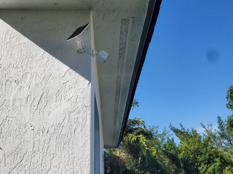 Solar Mini Security Camera