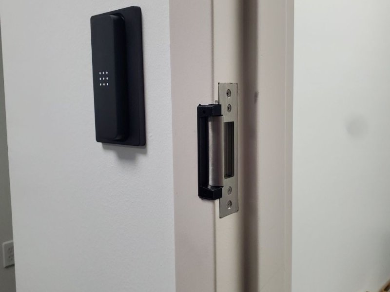 Electric Door Strike